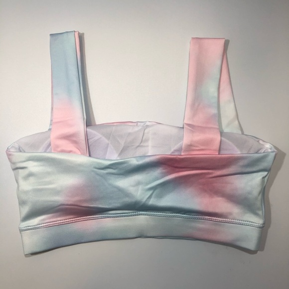 147. ☀️Cleo Tie Dye Workout Set☀️ - Picture 9 of 11